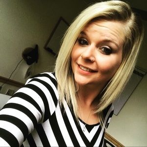 Meet your Posher, Jennifer